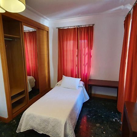 Hostal Ansonea Bera  Cameră foto
