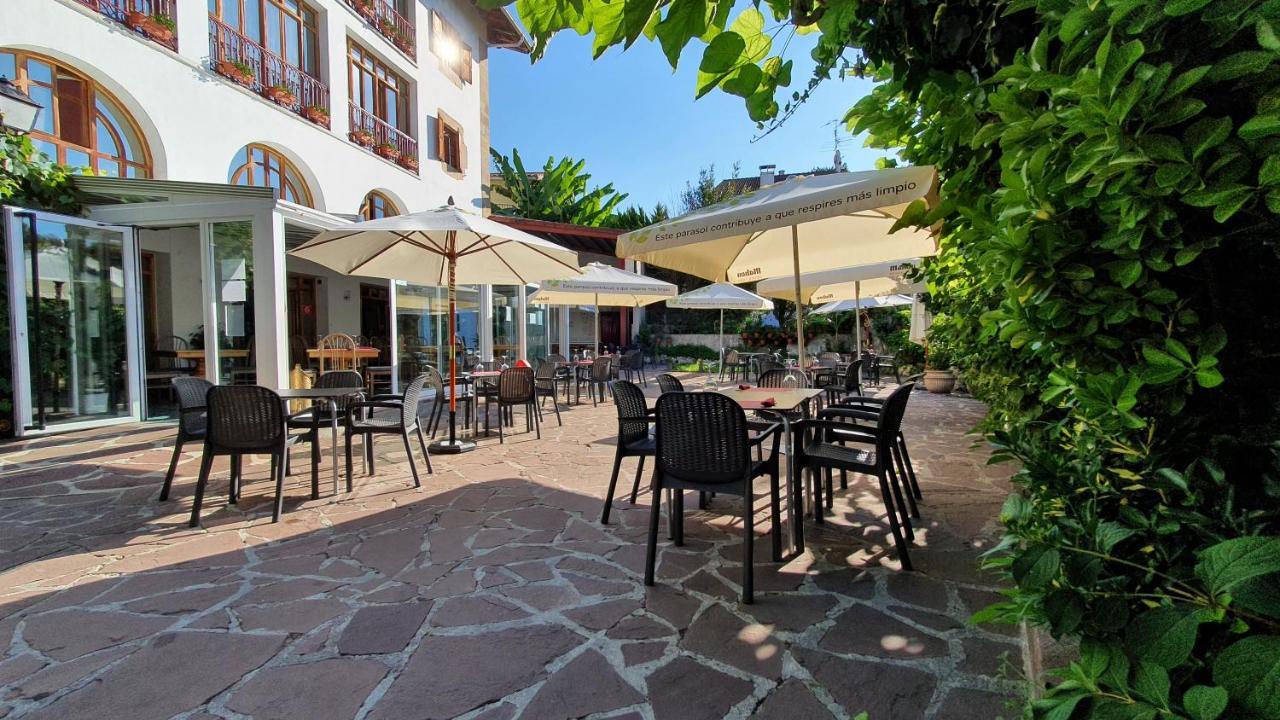 Hostal Ansonea Bera  Exterior foto