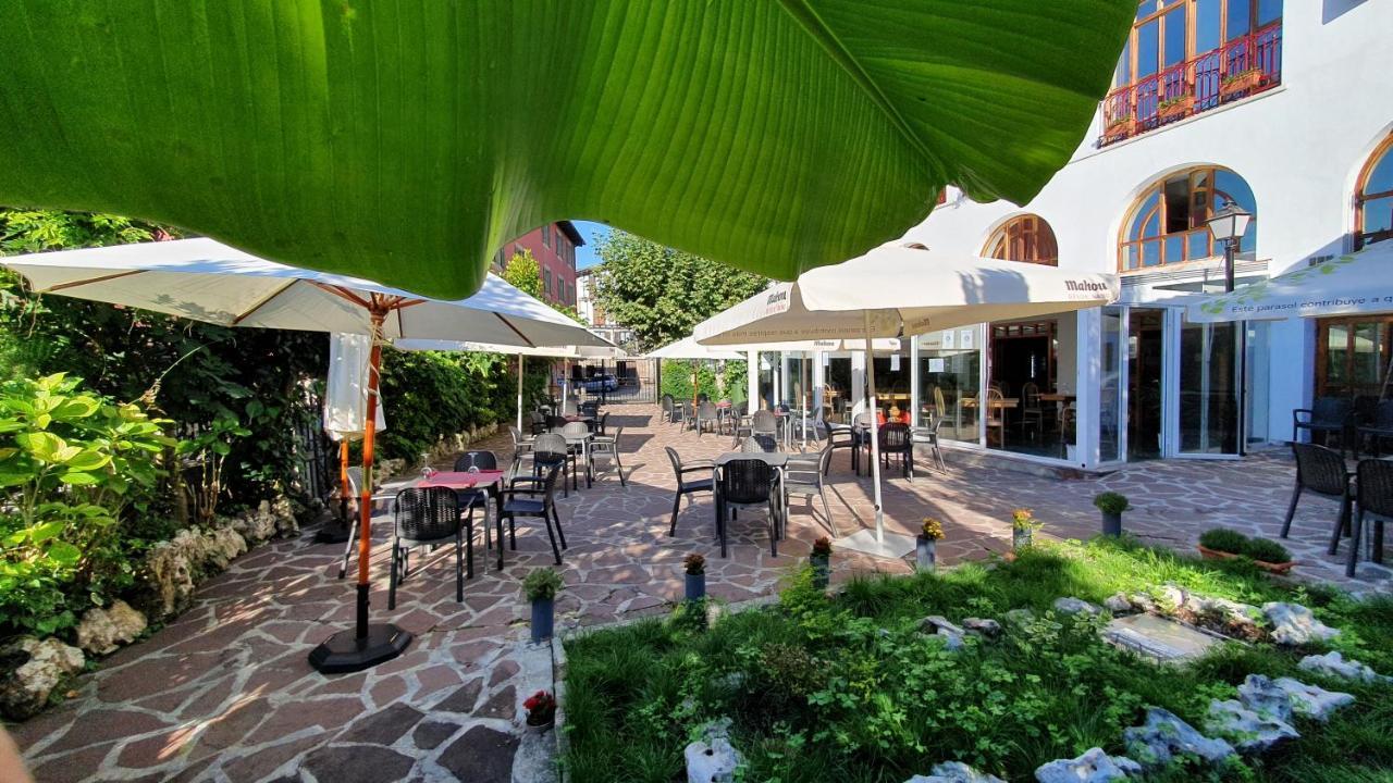 Hostal Ansonea Bera  Exterior foto