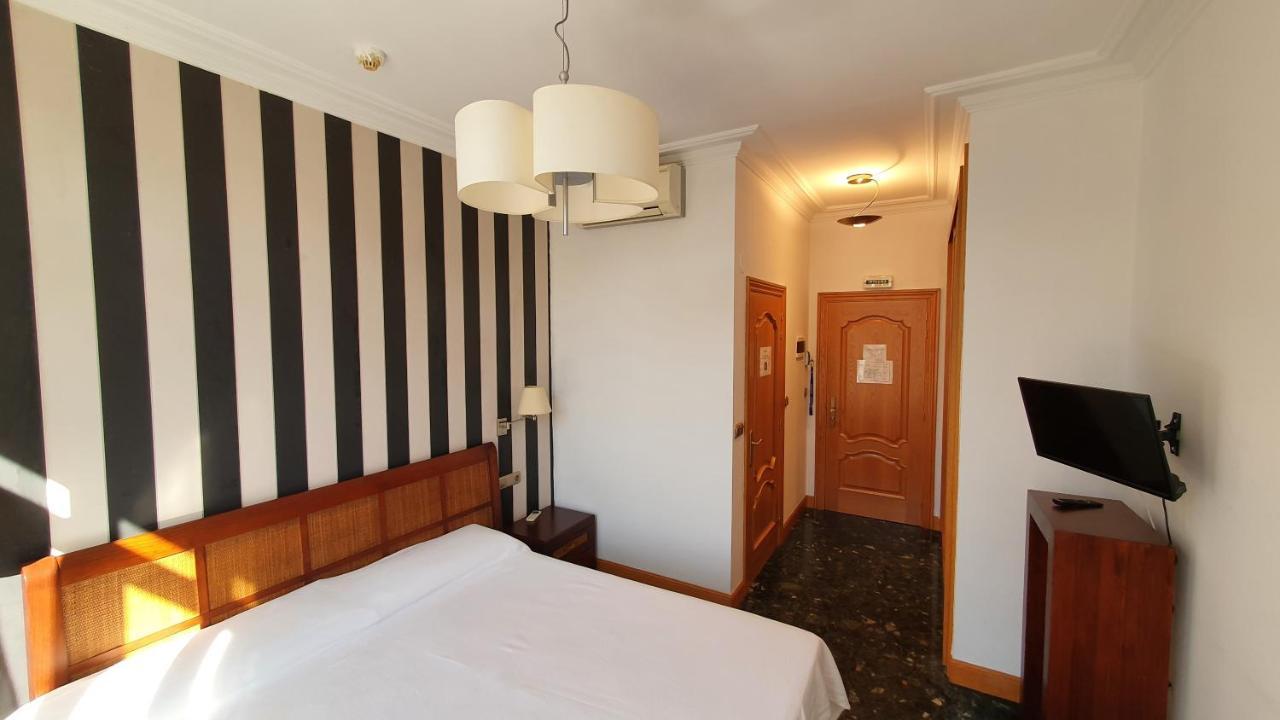 Hostal Ansonea Bera  Cameră foto